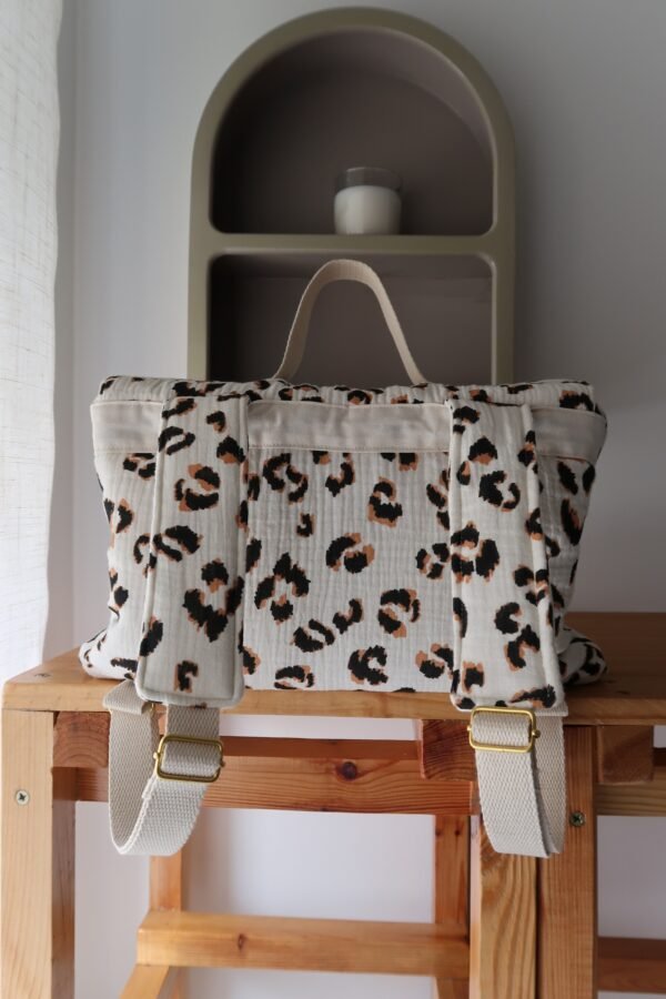 Cartable CP en gaze de coton matelassé – Motif léopard
