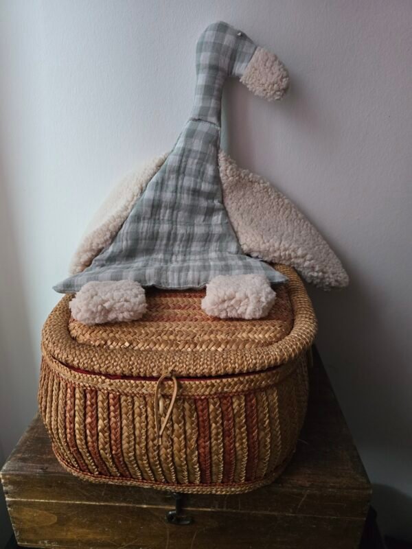 20260206_091853 Doudou Plat "Petite Oie des Bois" couleur sauge